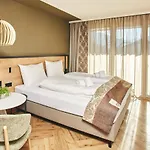 Appart hôtel Homebound - Contactless Check-in 4*