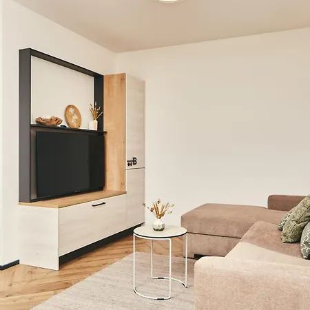 Homebound - Contactless Check-in Aparthotel