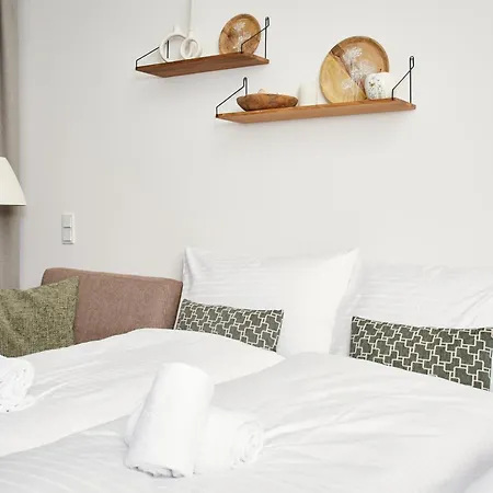 Homebound - Contactless Check-in Aparthotel *