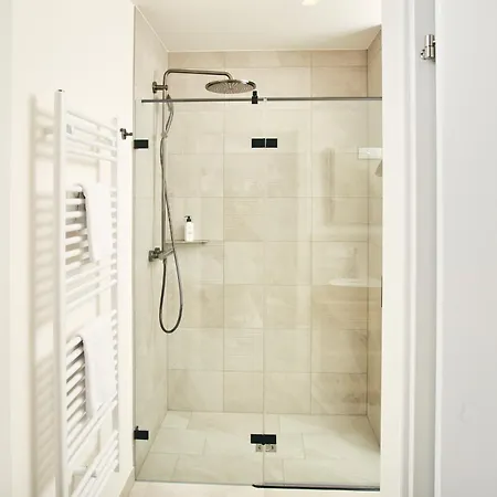 Homebound - Contactless Check-in Aparthotel