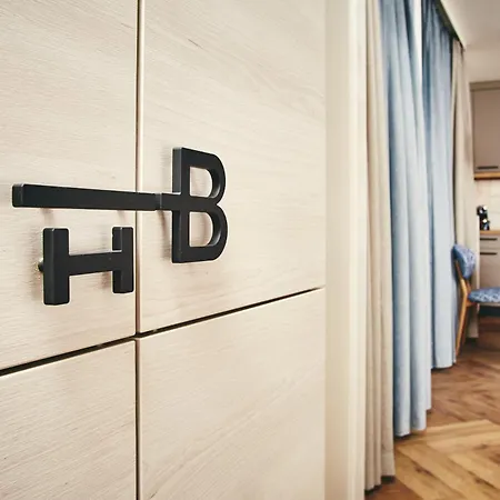 Aparthotel Homebound - Contactless Check-in Bad Goisern