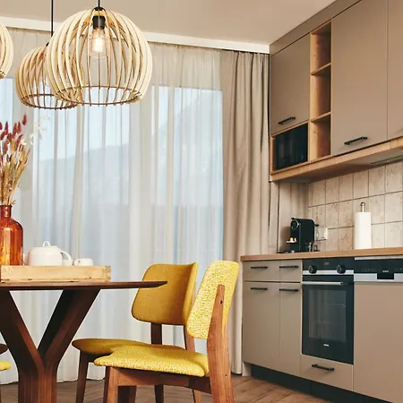 Homebound - Contactless Check-in Lägenhetshotell 4*