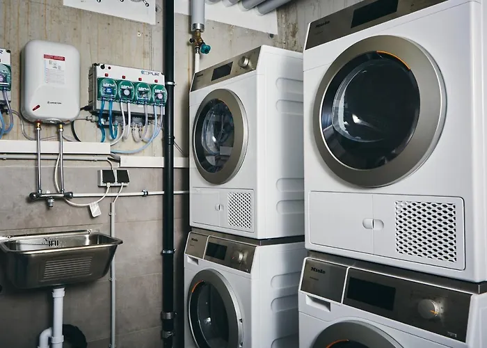 Homebound - Contactless Check-in Lägenhetshotell 4*