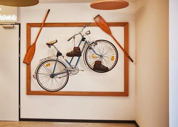 Homebound - Contactless Check-in