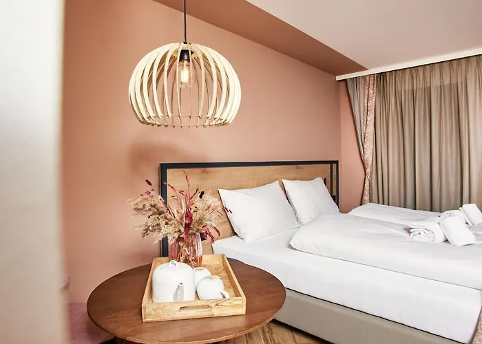 Homebound - Contactless Check-in Aparthotel