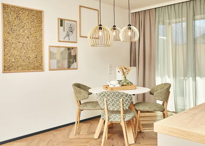 Homebound - Contactless Check-in