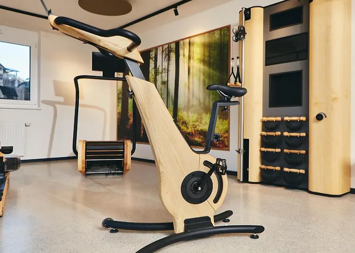 Homebound - Contactless Check-in 4*