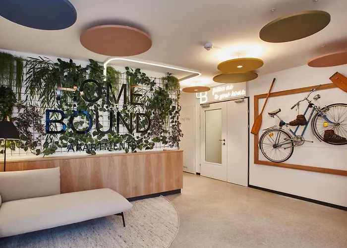 Homebound - Contactless Check-in 4* 巴德哥依斯恩